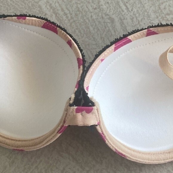 Dolce & Gabbana Vtg. 00s Y2K Pink Heart Outerwear Bra 32C rhinestone - Picture 7 of 16